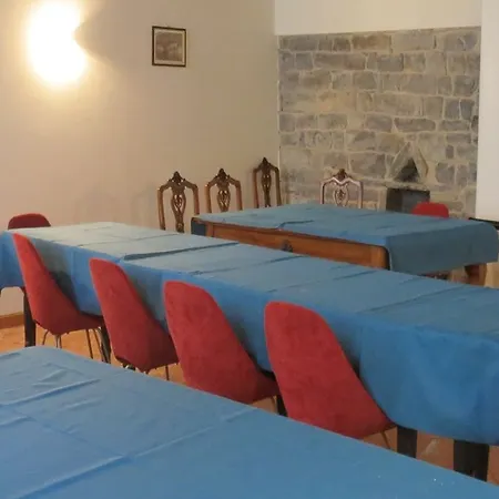 Tre Re Otel
