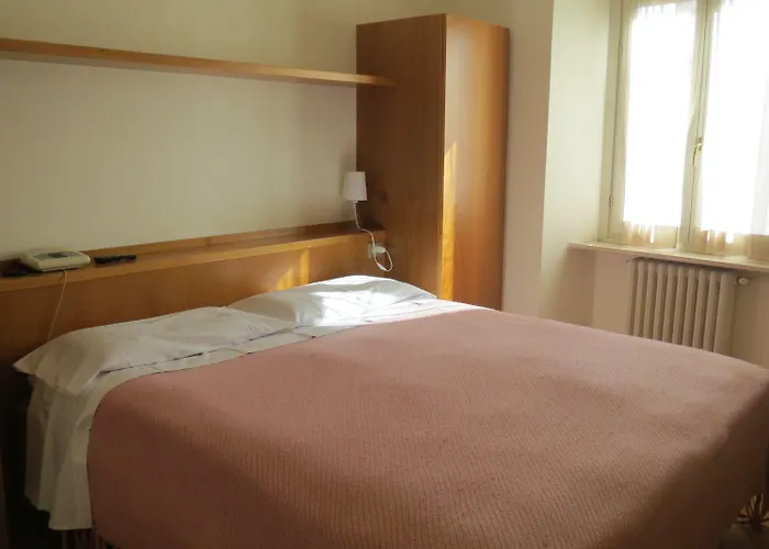 Tre Re Hotell 3*
