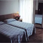 Tre Re Hotell 3*