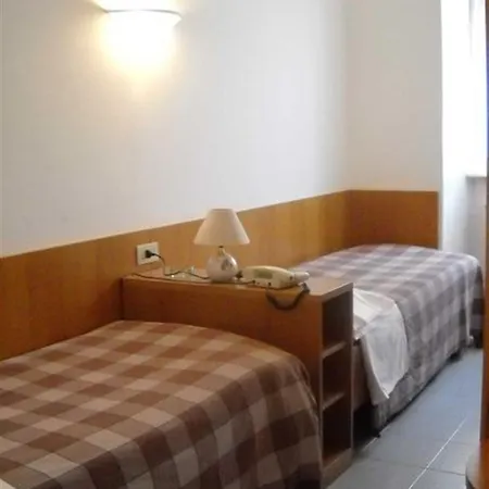 Tre Re Hotel 3*